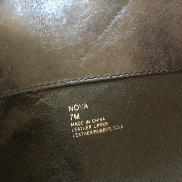 Donald Pliner Nova black leather boots - 7 - Picture 5 of 6